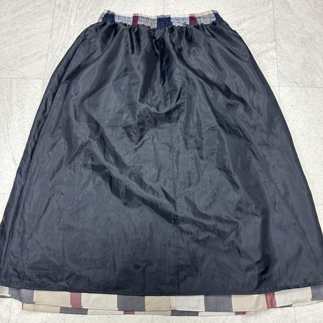 ① 美品【ブルーレーベルクレストブリッジ】チェック フレア ロングスカート 40