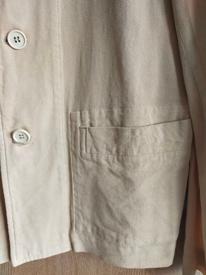 ベージュ レギュラーカラー ジャケット