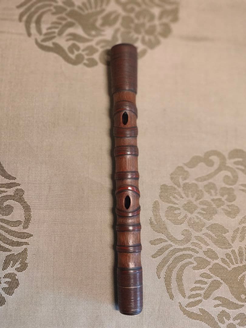 篳篥(ひちりき) 煤竹籐巻　扇面管箱付
