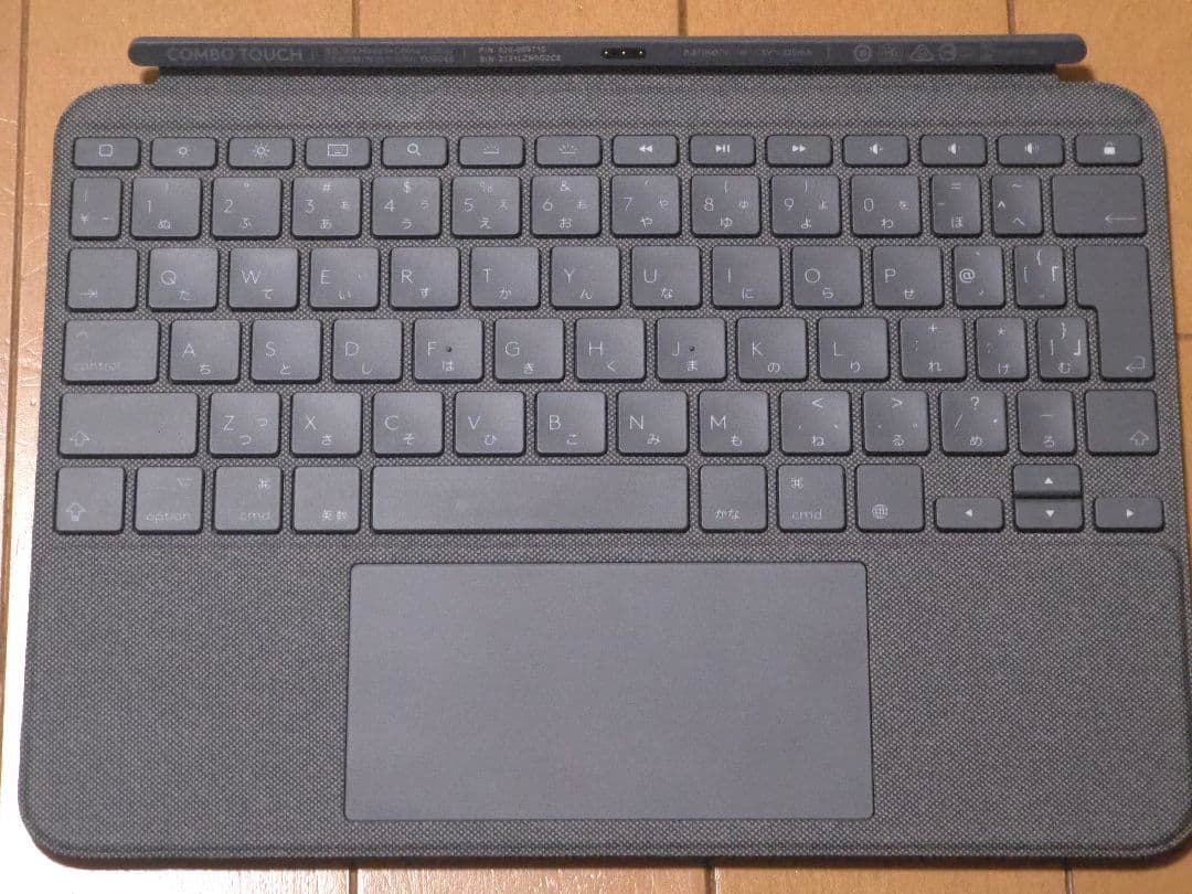 ロジクール Combo Touch 11インチ iPad Pro 日本語配列