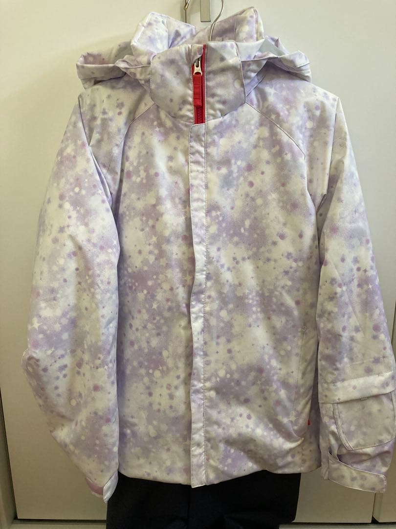 美品　DESCENTEスキーウェア ジュニア160 女の子