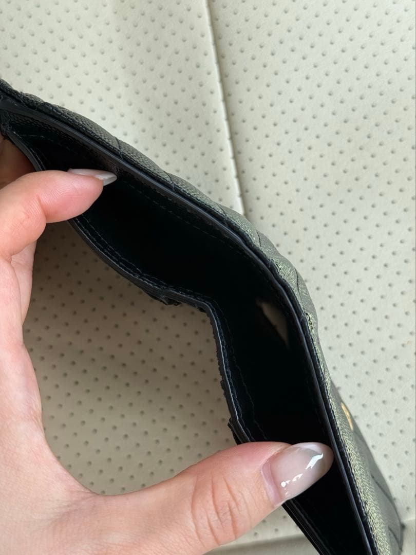 YSL 黒 三つ折り財布