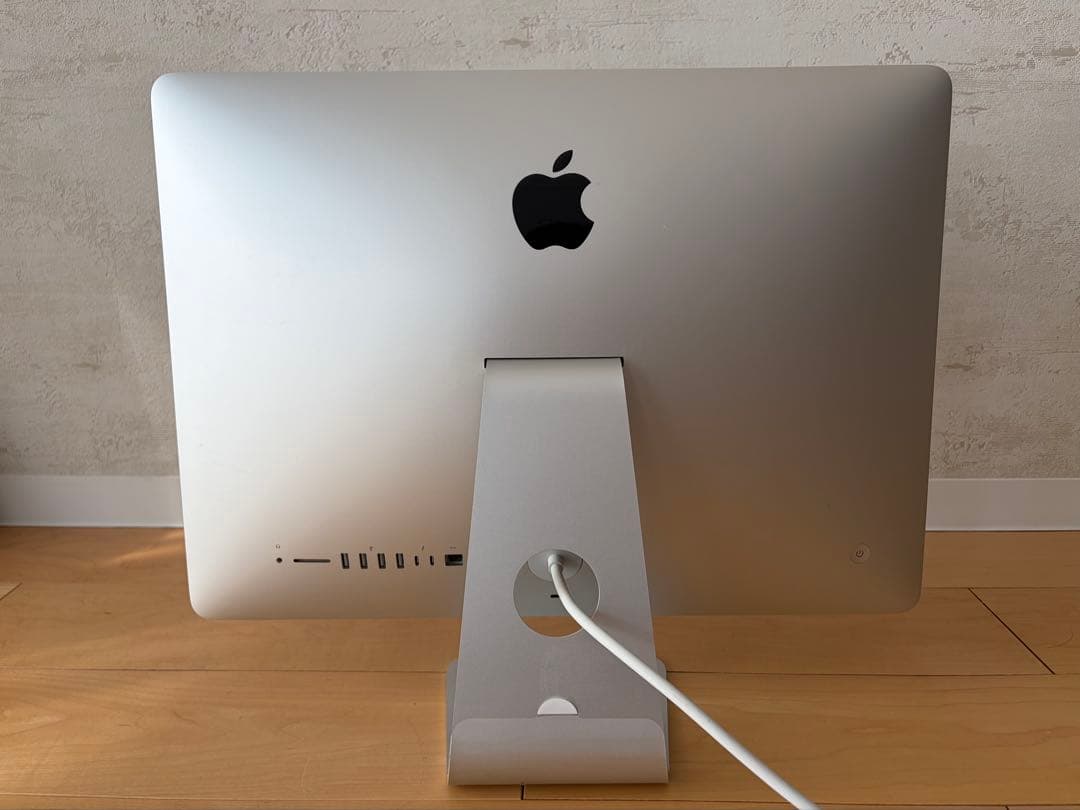 Apple iMac 21.5インチ 2017 Core i5 8GB 1TB