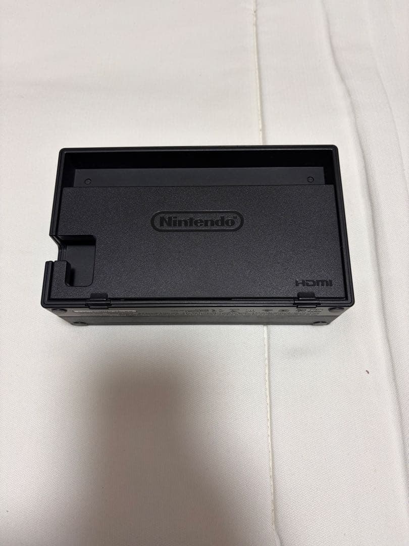 Nintendo Switch 本体 青色 ストラップ付き
