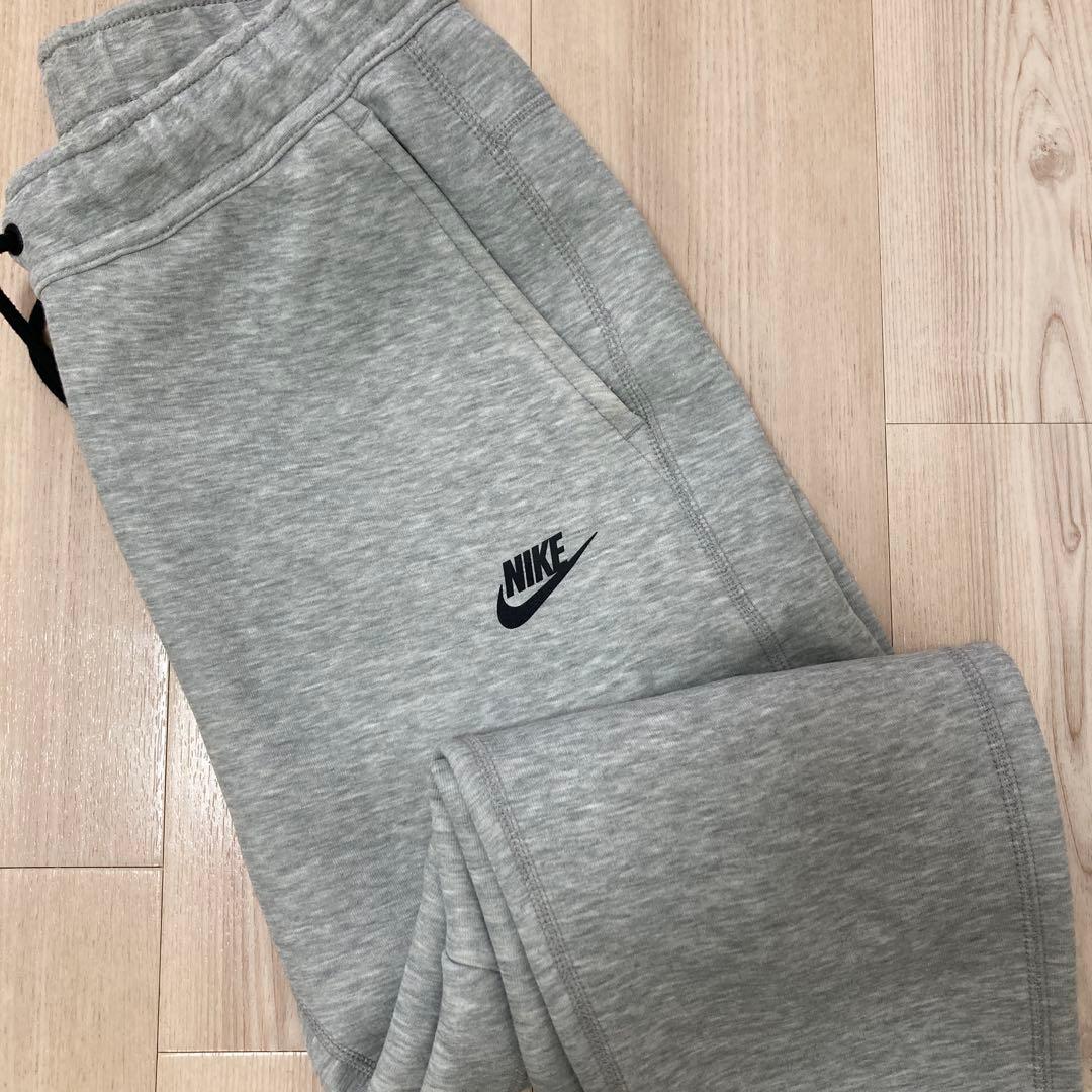 9684【上下セットアップ】Nike ナイキ トレーニング グレー L