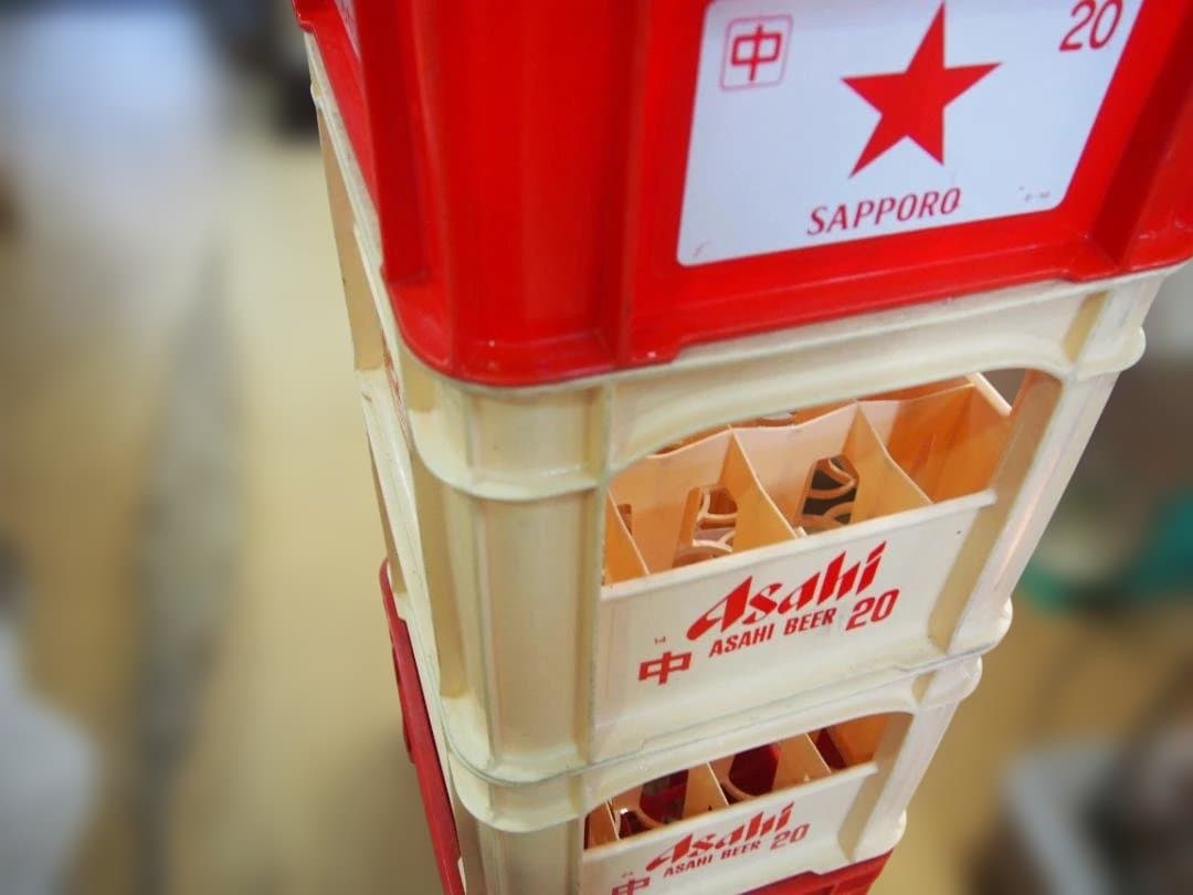 中古　サッポロ　アサヒ　ビールケース　4点まとめて　椅子　キャンプ　店舗に