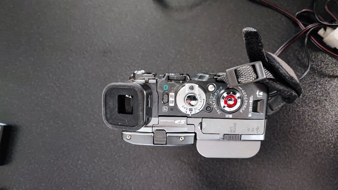 miniDVのダビングに！Canon ビデオカメラ DM-IXY DV M2