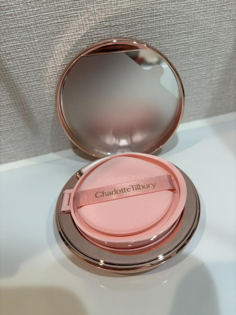 Charlotte Tilbury クッションファンデーション 1C Fair