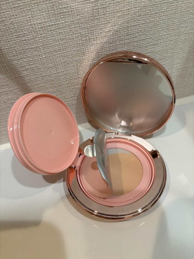 Charlotte Tilbury クッションファンデーション 1C Fair