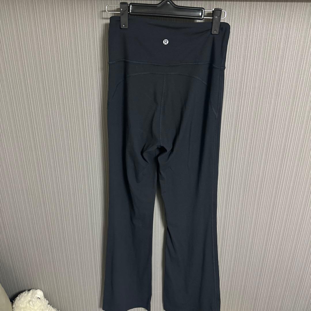 ルルレモンLululemon フレアパンツ Asia fit Groove M