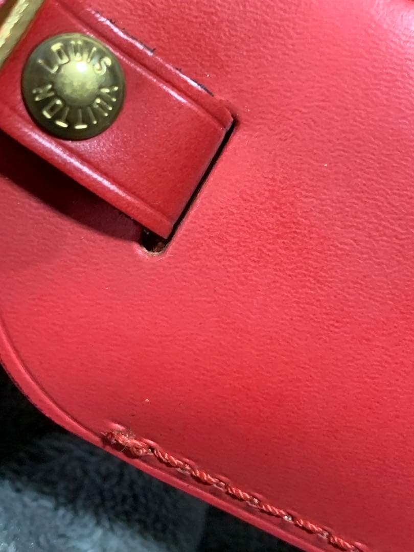 LOUIS VUITTON レザー ネームタグ レッド　美品