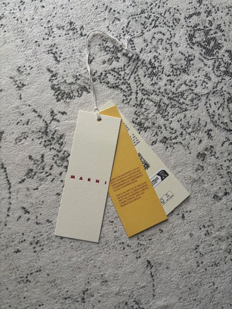 MARNI (マルニ) WALLET FLAP SQUARED 財布