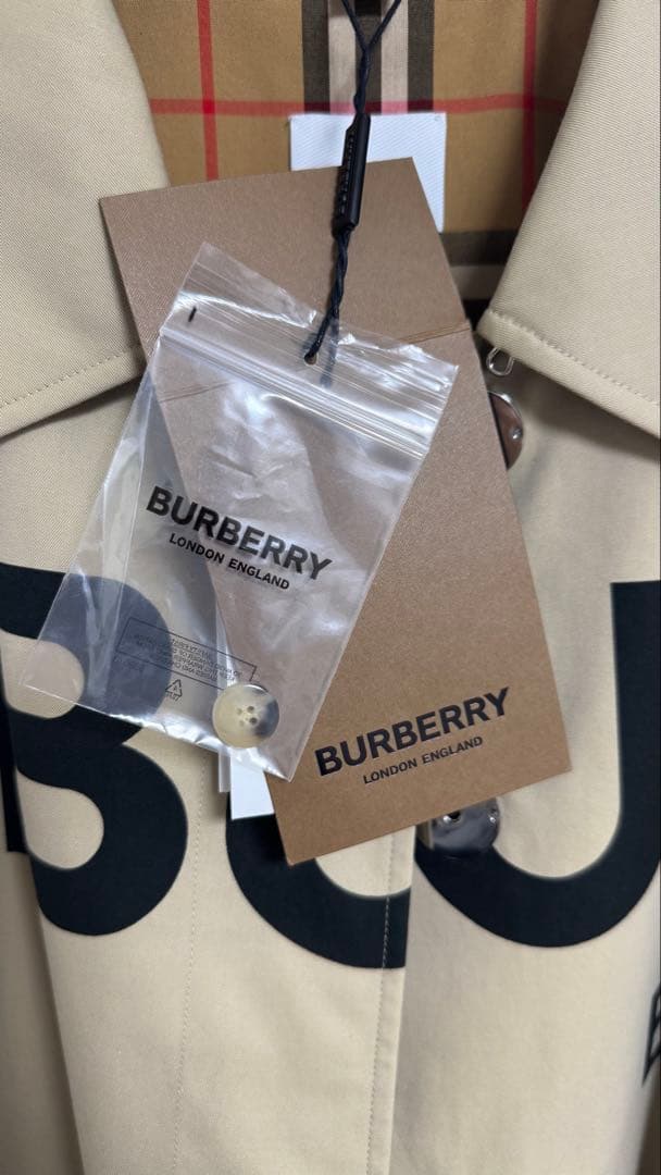 SALE中！！BURBERRY【未使用タグ付】ギャバジンコート