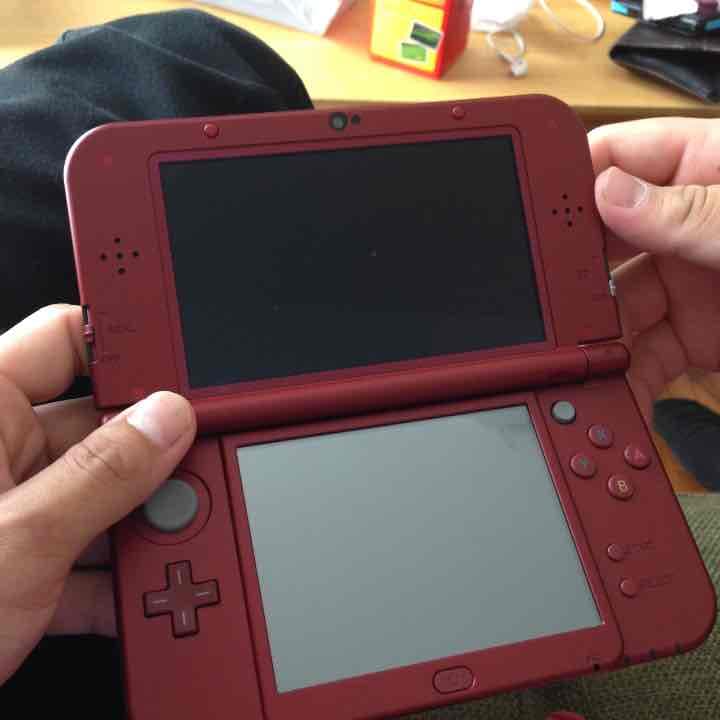 ３ＤＳLL