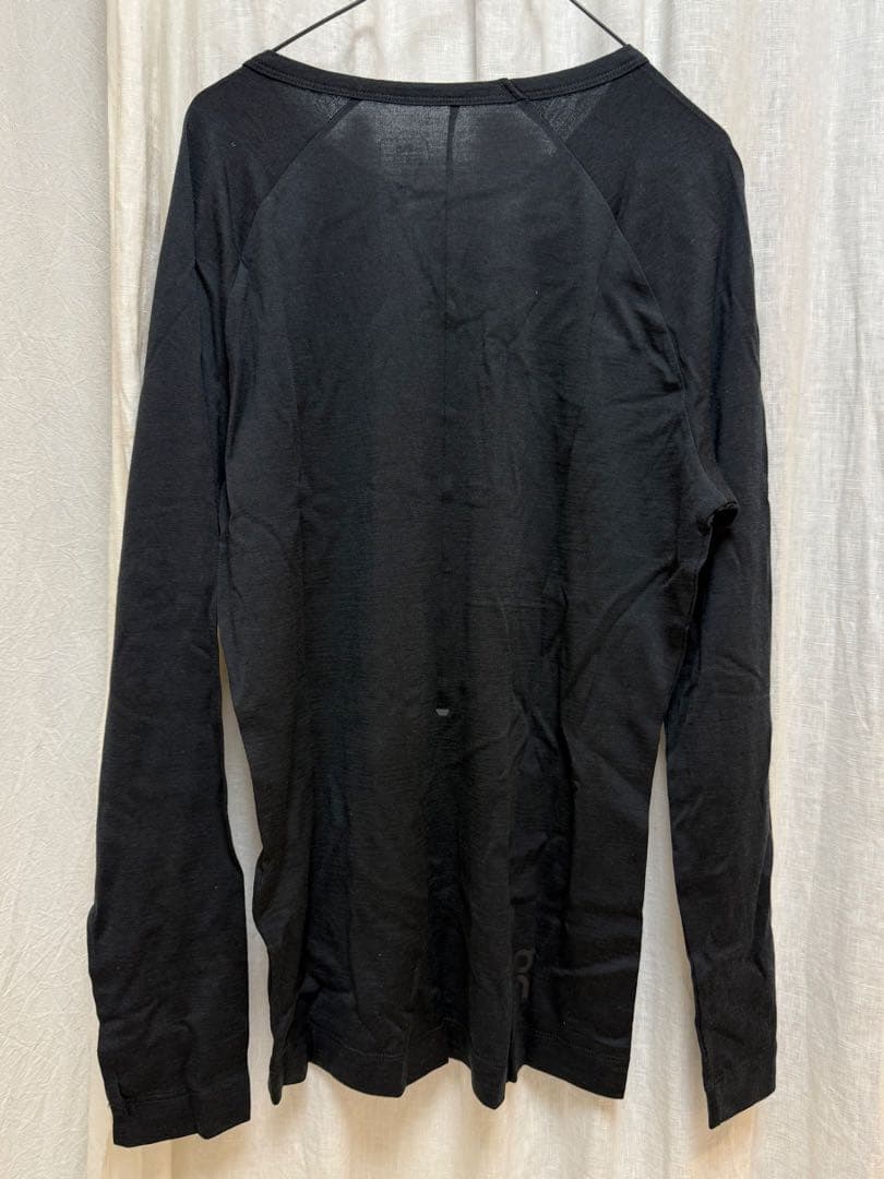 On_ MERINO LONG-T_オン_メリノロングTシャツ