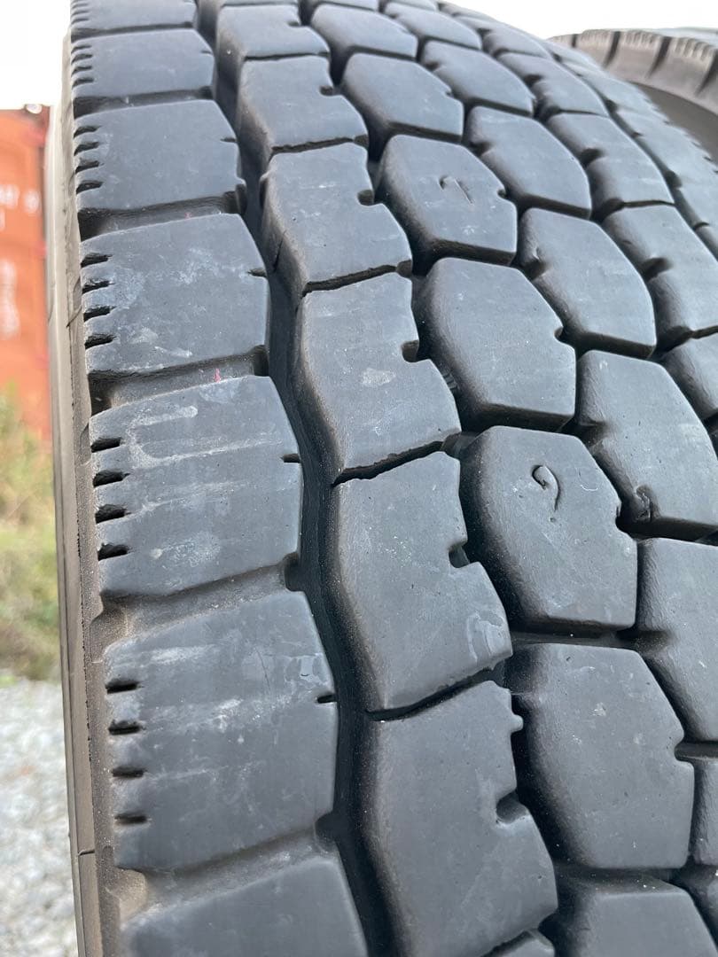 3718 ブリヂストン　225/80R17.5 2本セット