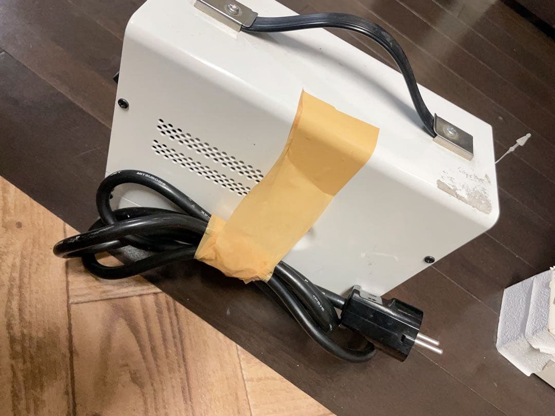 海外用 2000W 変圧器 [AC240V → AC100V] ダウントランス