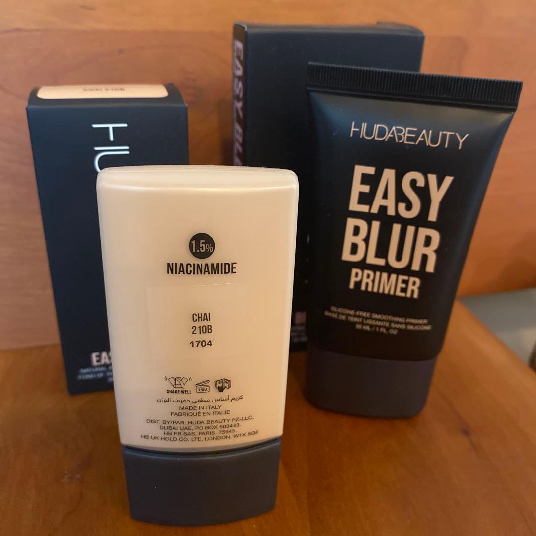 Huda Beauty Easy Blur リキッドファンデーション&プライマー