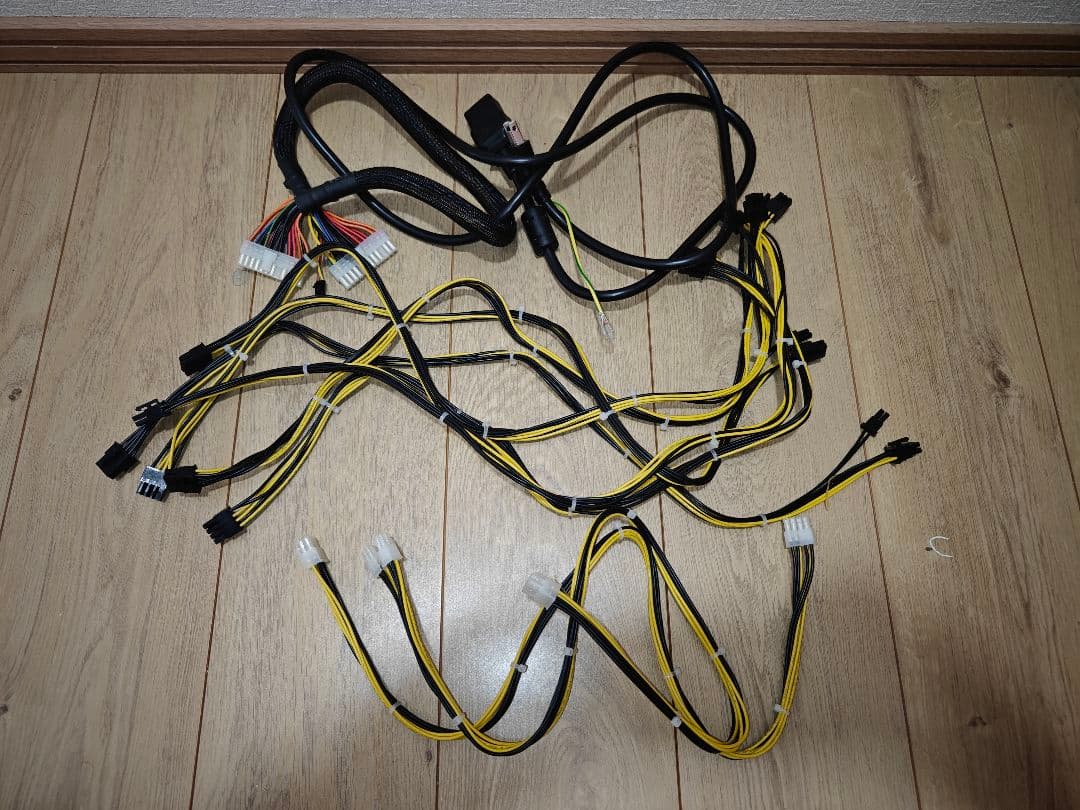FSP1200-50AAG　バルク品　稼働少 電源 80 PLUS GOLD