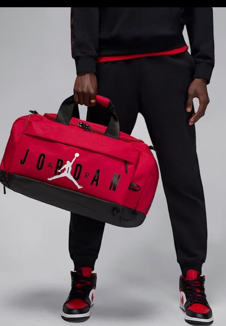 【新品未使用】NIKE JORDAN ダッフルバッグ レッド 46L バスケット