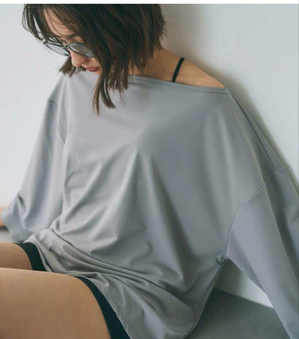 【超美品】LavishGate ラッシュガード　グレー　ボートネック