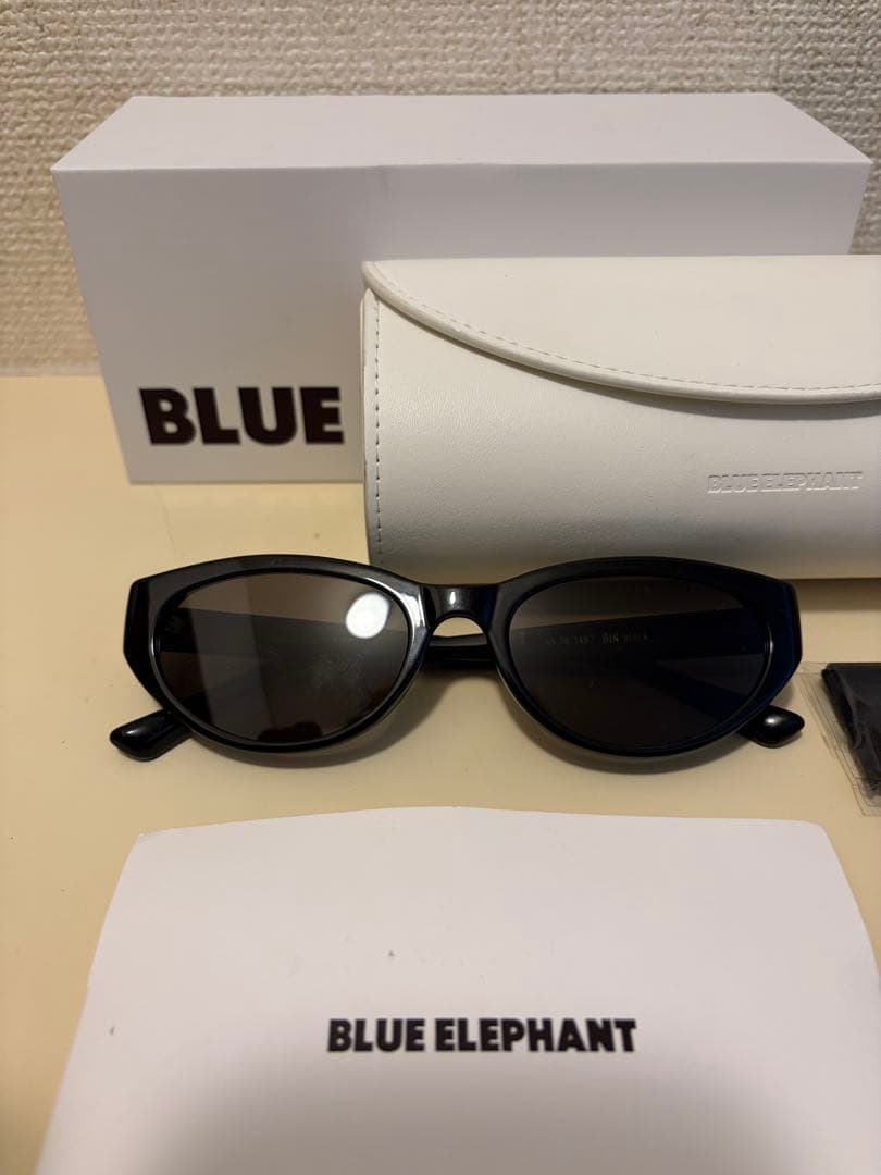 ブルーエレファント　BLUE ELEPHANT