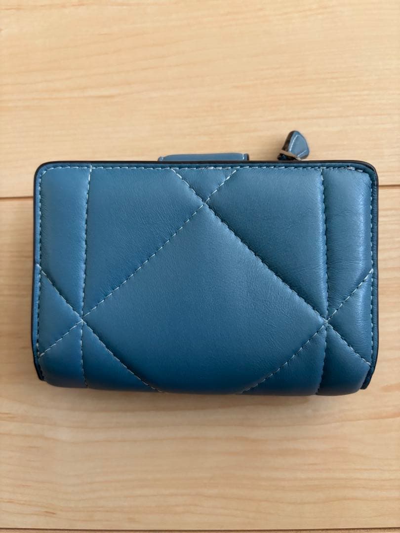 ★最終価格★新品未使用★ COACH キルティング 二つ折り財布 ブルー