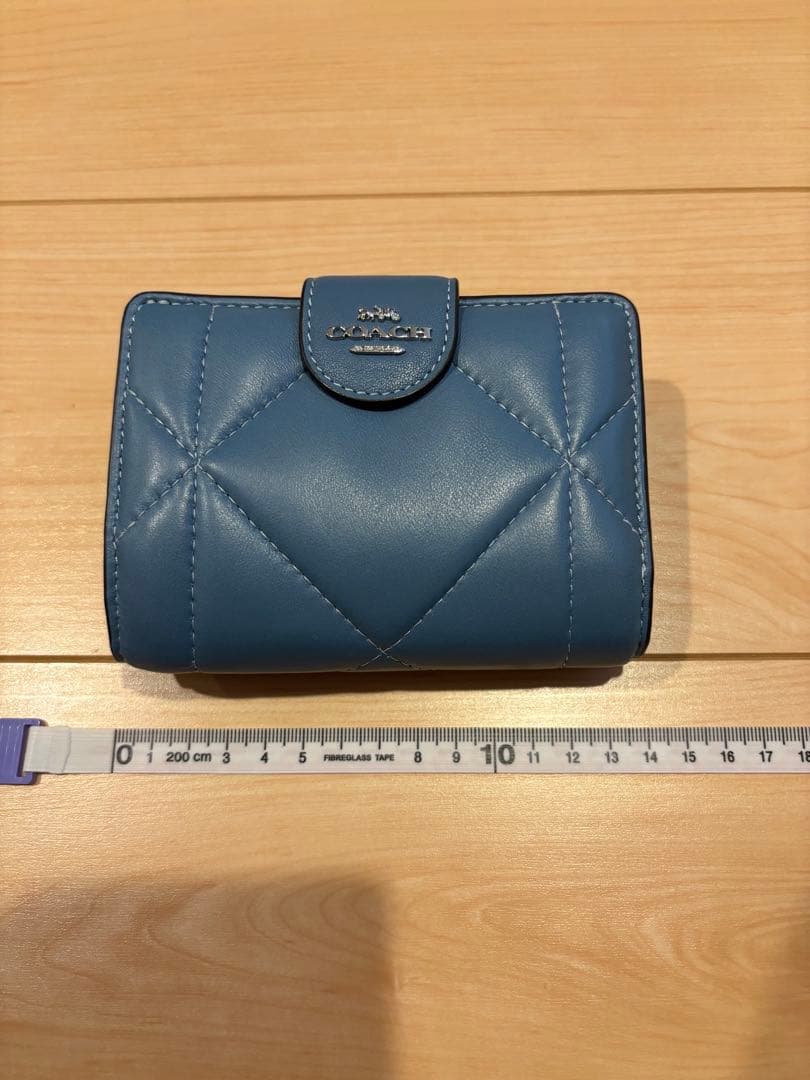 ★最終価格★新品未使用★ COACH キルティング 二つ折り財布 ブルー