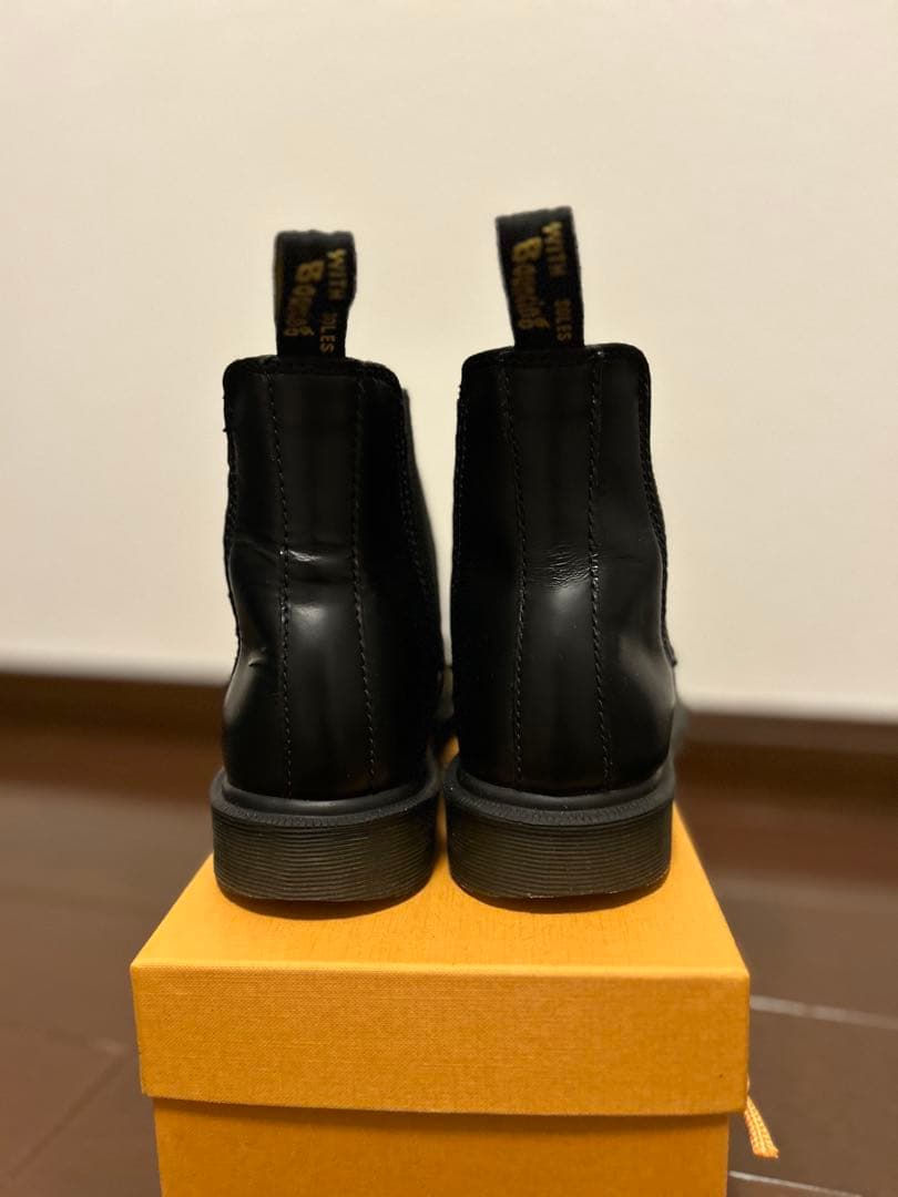最終値下げ　Dr. Martens チェルシーブーツ ブラック 24cm