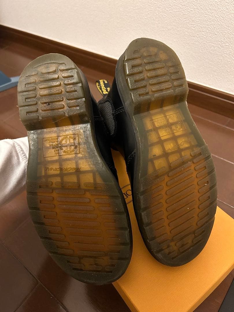 最終値下げ　Dr. Martens チェルシーブーツ ブラック 24cm