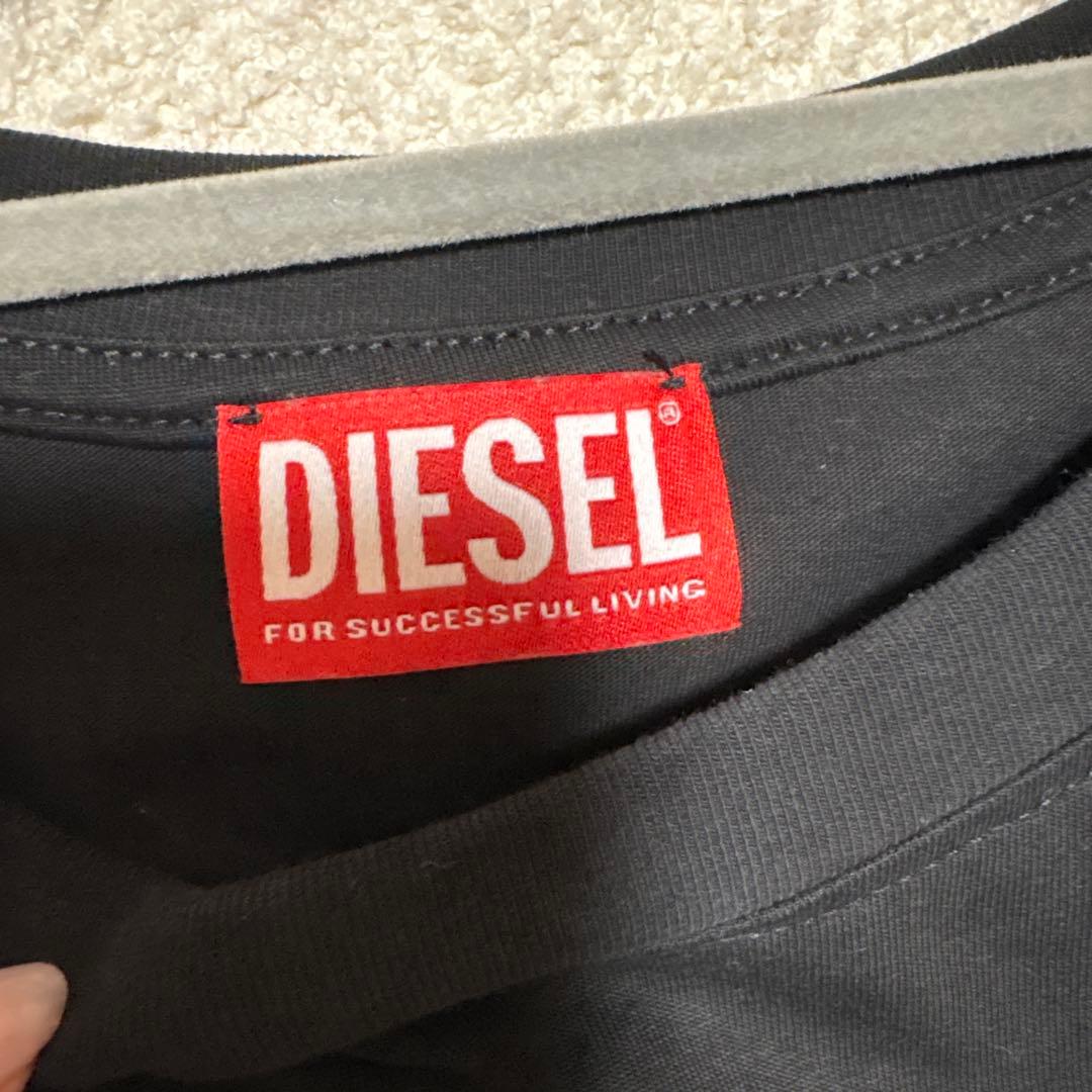 DIESEL ブラック Tシャツ ピンクロゴ