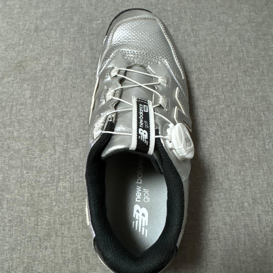 New Balance ゴルフシューズ シルバー