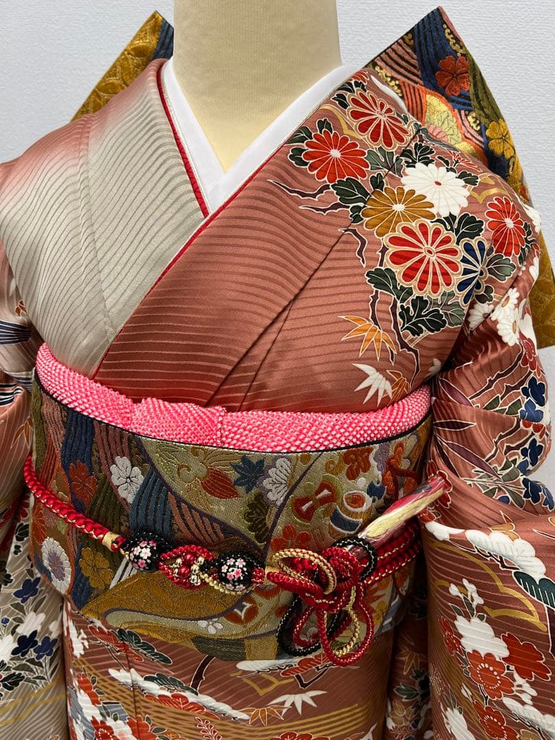 振り袖　フルセット　長襦袢　古典柄　手描き　金彩加工　刺繍入り　成人式　804