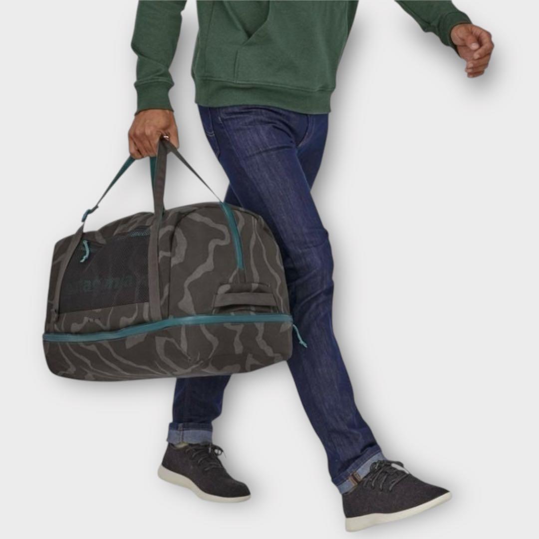 パタゴニアpatagoniaジェリーロペス プレーニングダッフルバッグ カモ