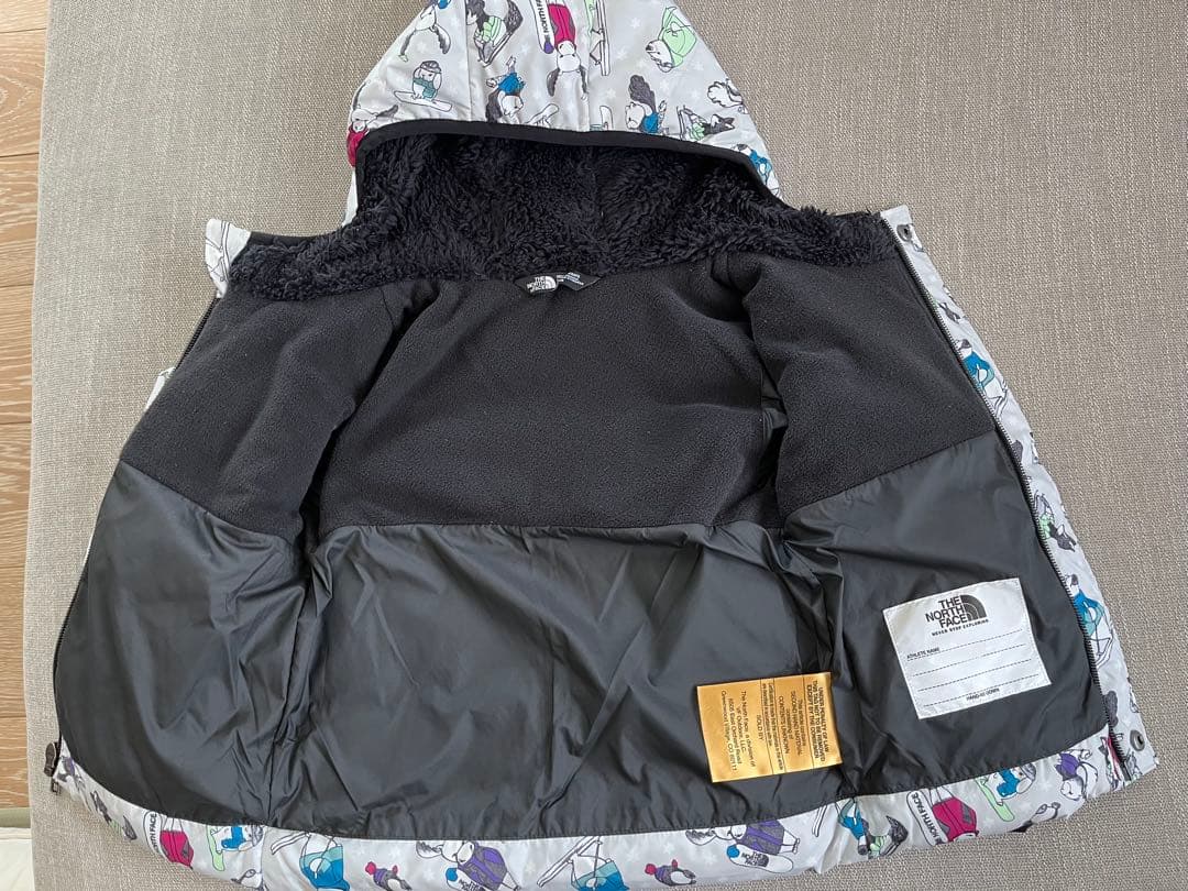 美品✨THE NORTH FACE キッズダウンコート 動物柄　90〜95サイズ
