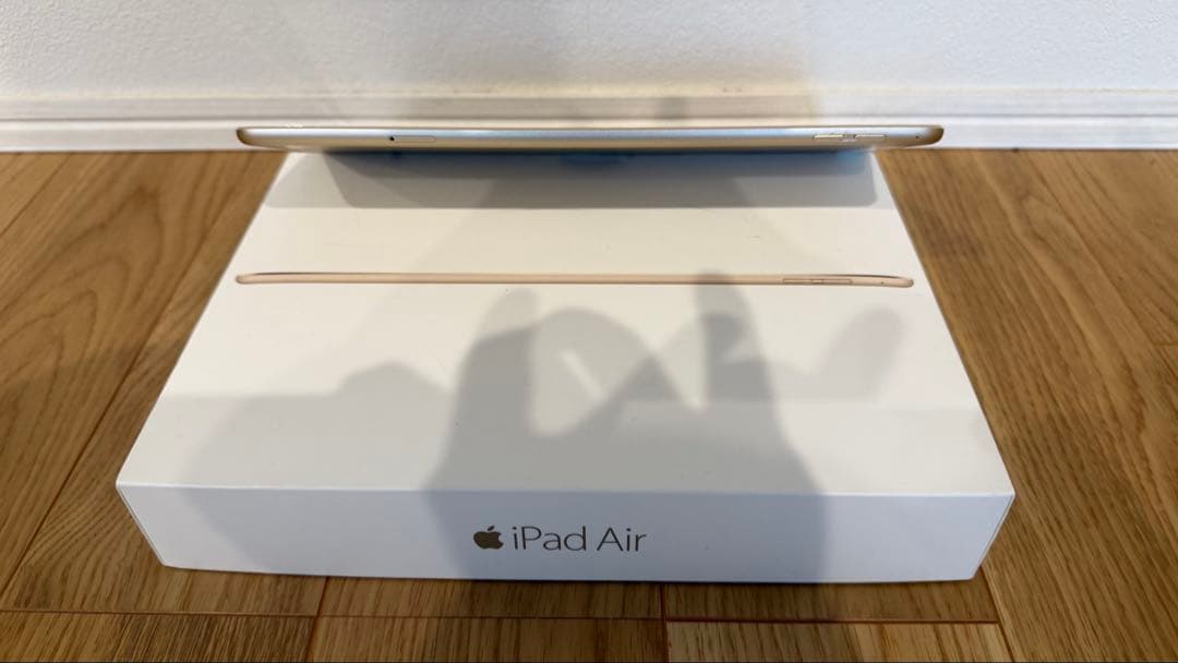 Apple iPad (第7世代) 64GB ゴールド