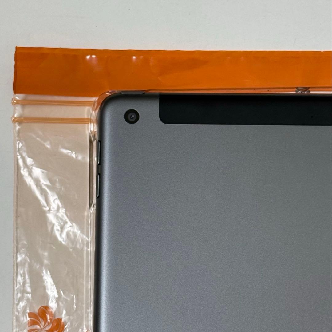 iPad 第9世代　64GB Wi-Fi+Cellularモデル　バッテリー良好