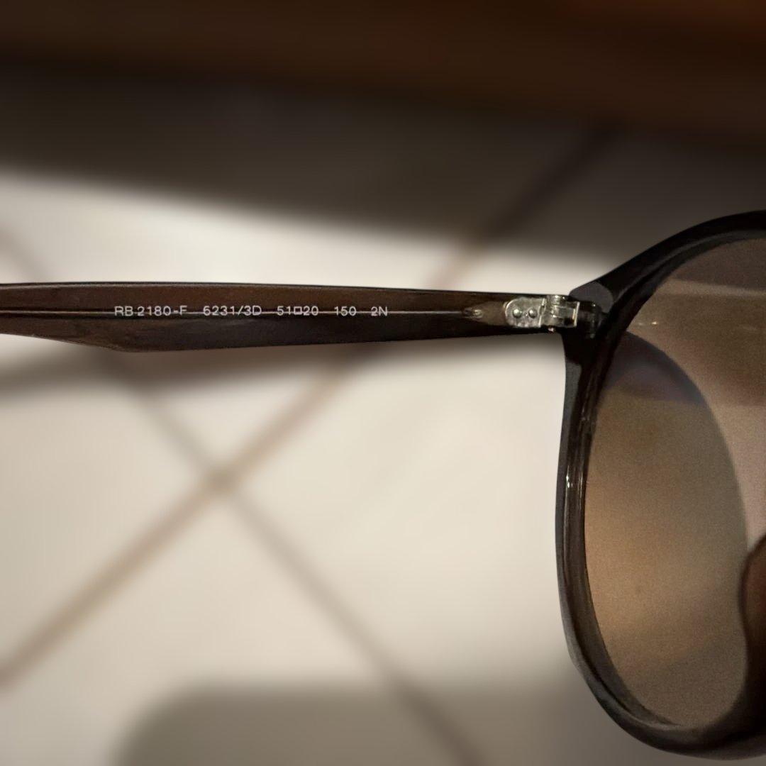 Ray-Ban RB2180F ブラウンレンズ