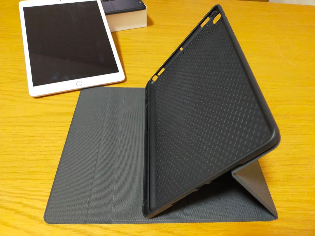 ipad 第8世代　32GB　アクセサリー多数