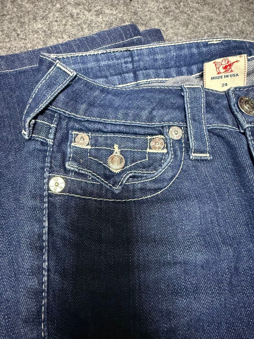 希少☆True Religion ブーツカットデニム 24