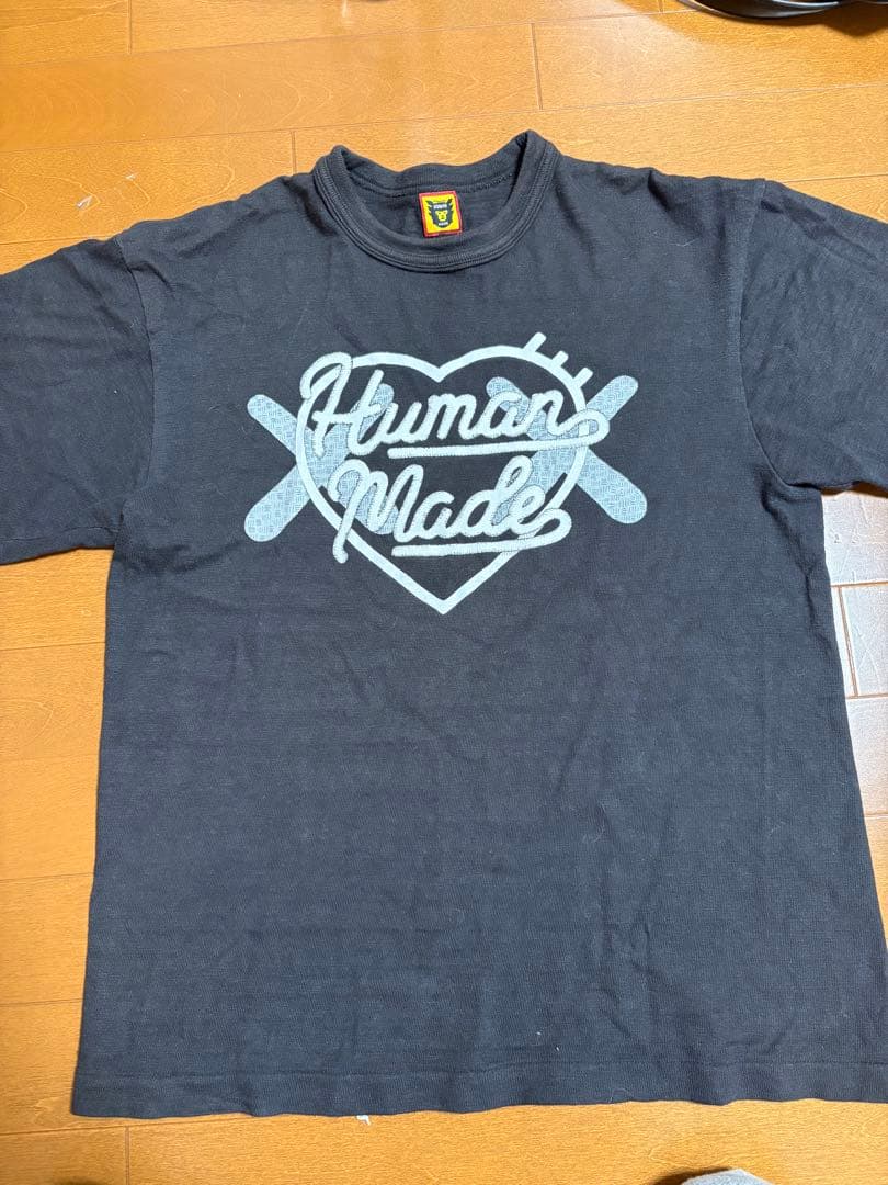 Human Made ✖︎カウズ、ハートグラフィック Tシャツ