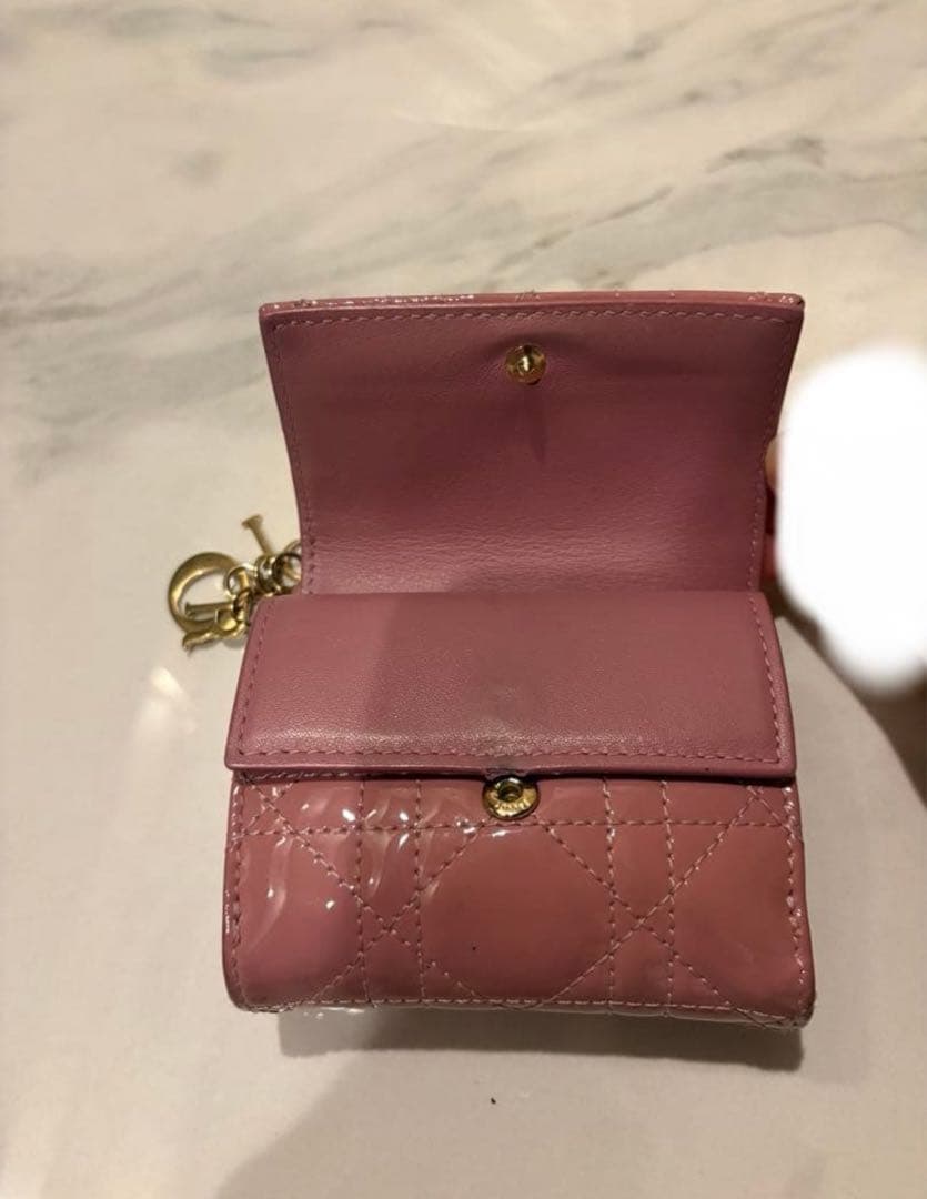 ピンク キルティング 三つ折り財布