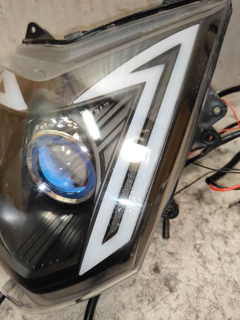 3型 1YP シグナスX 用 本物 GAMMAS製ヘッドライト 国内台湾OK