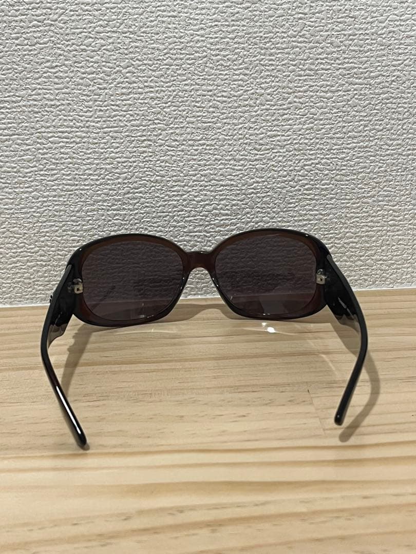 CHANEL ブラウン サングラス ケース付き