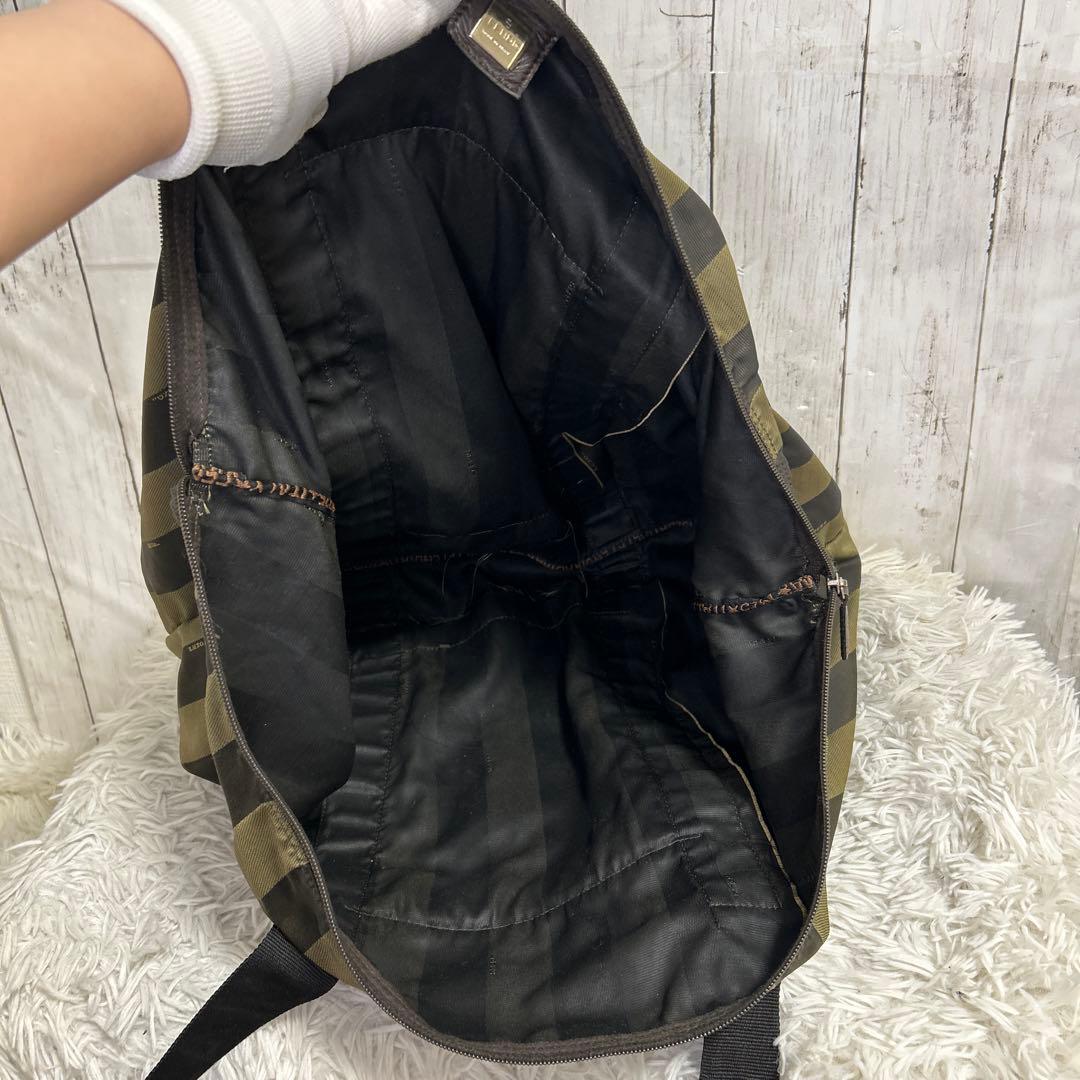 FENDI ペカン　トートバッグ　大容量　ナイロン　ロゴ　ボストンバッグ