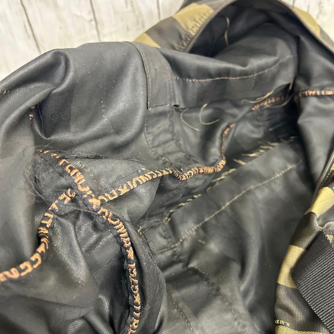 FENDI ペカン　トートバッグ　大容量　ナイロン　ロゴ　ボストンバッグ