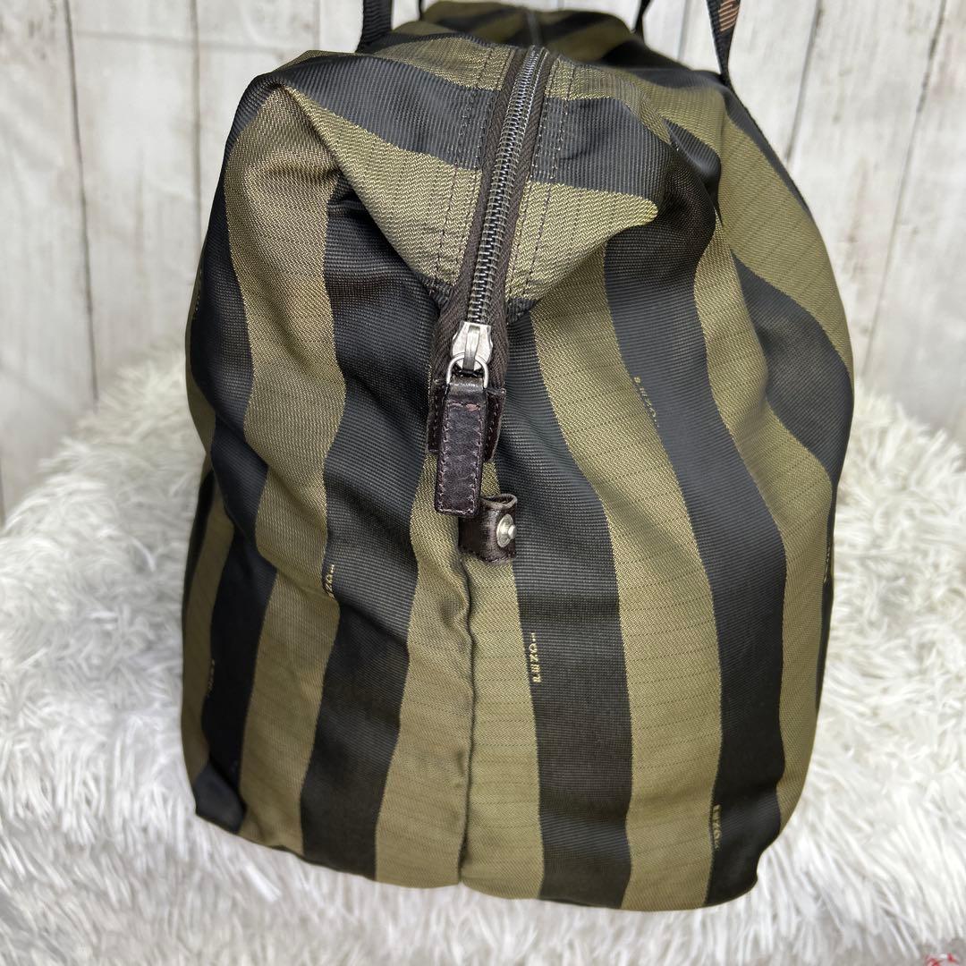 FENDI ペカン　トートバッグ　大容量　ナイロン　ロゴ　ボストンバッグ