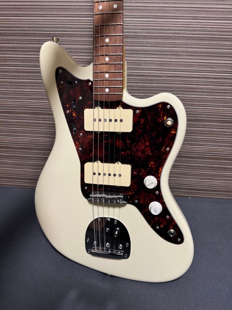 ギター Moon \"JM Classic\" JM-C / Vintage White