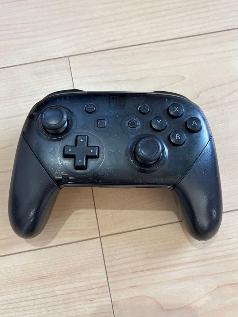 し*ー様 【豪華セット】Nintendo Switch Proコン＋ホリパッド＋