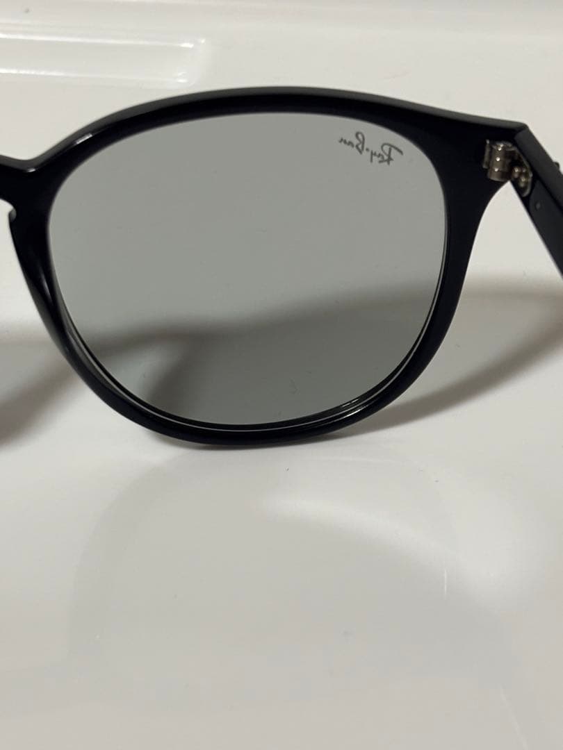 ★ほぼ未使用★飯田将成さん着用モデル★RayBan★RB4259F 601/87